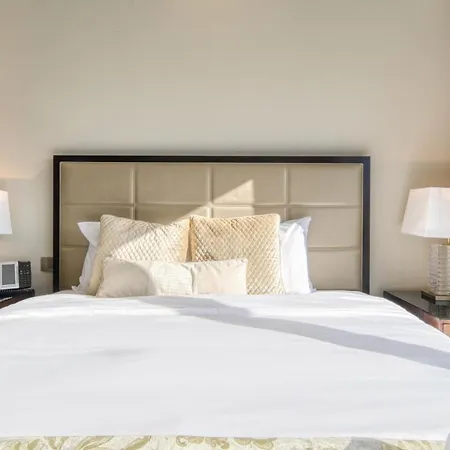 Decadent 2Br In The Address Residences Dubai Marina By Deluxe Holiday Homes Екстер'єр фото