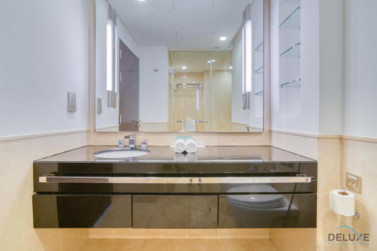 Decadent 2br In The Address Residences Marina By Deluxe Homes Апартаменти